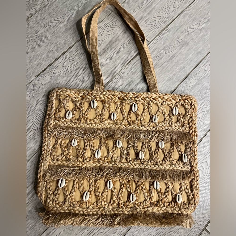 Salt And Umber Raffia And Shell Tote